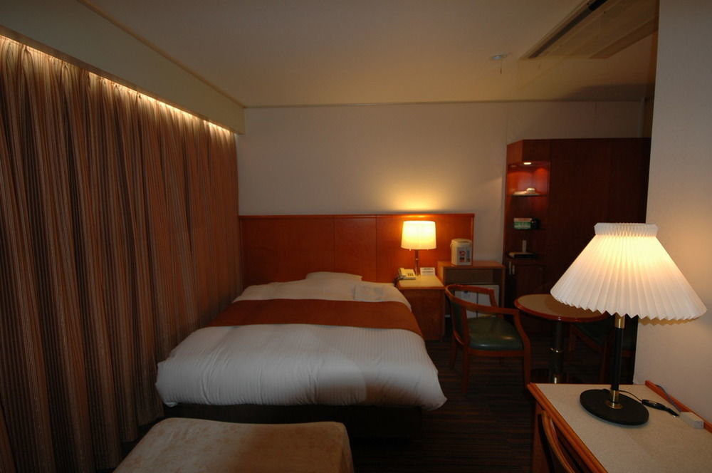 Takamatsu Terminal Hotel Ngoại thất bức ảnh