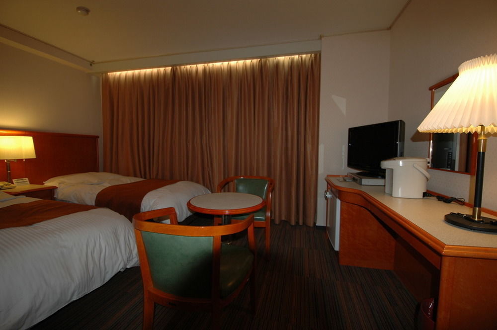 Takamatsu Terminal Hotel Ngoại thất bức ảnh